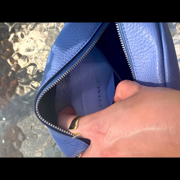 Disney X Coach Blue Periwinkle Boxy Cosmetic Case With Cinderella - Picture 8 of 17